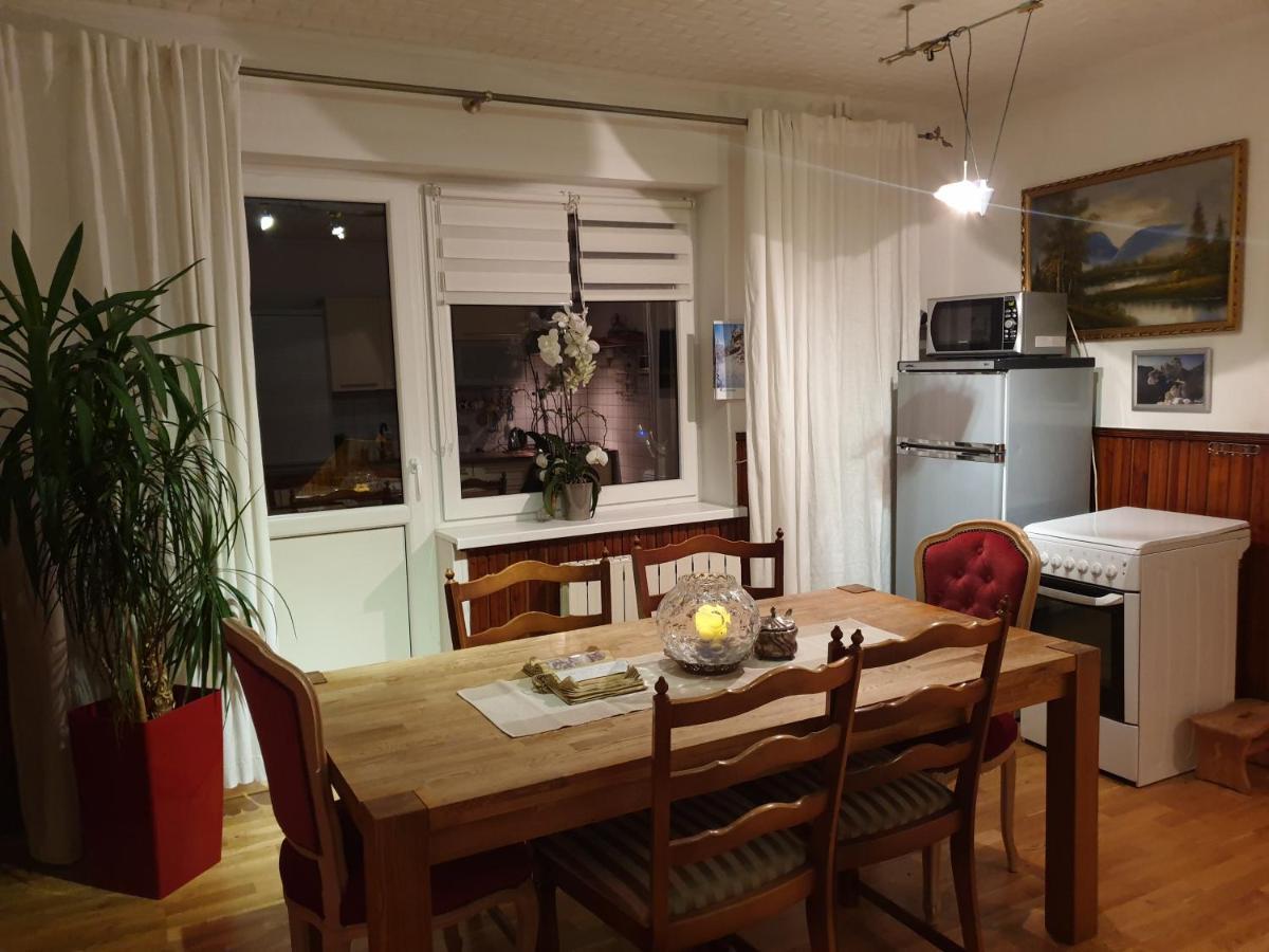 Sloneczne Apartamenty Krościenko Exterior foto