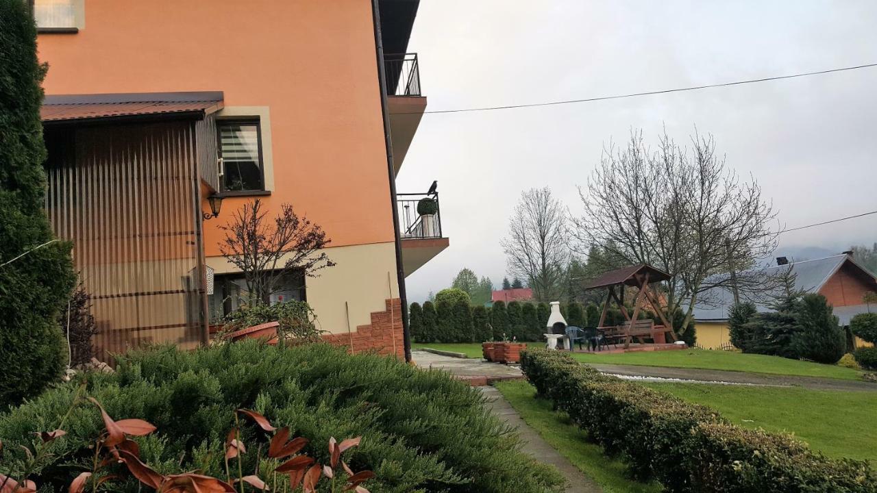 Sloneczne Apartamenty Krościenko Exterior foto